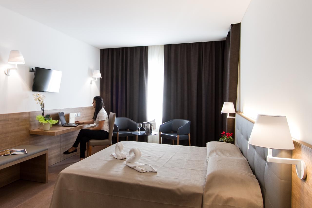 Albergo Al Tarcentino Tarcento Luaran gambar